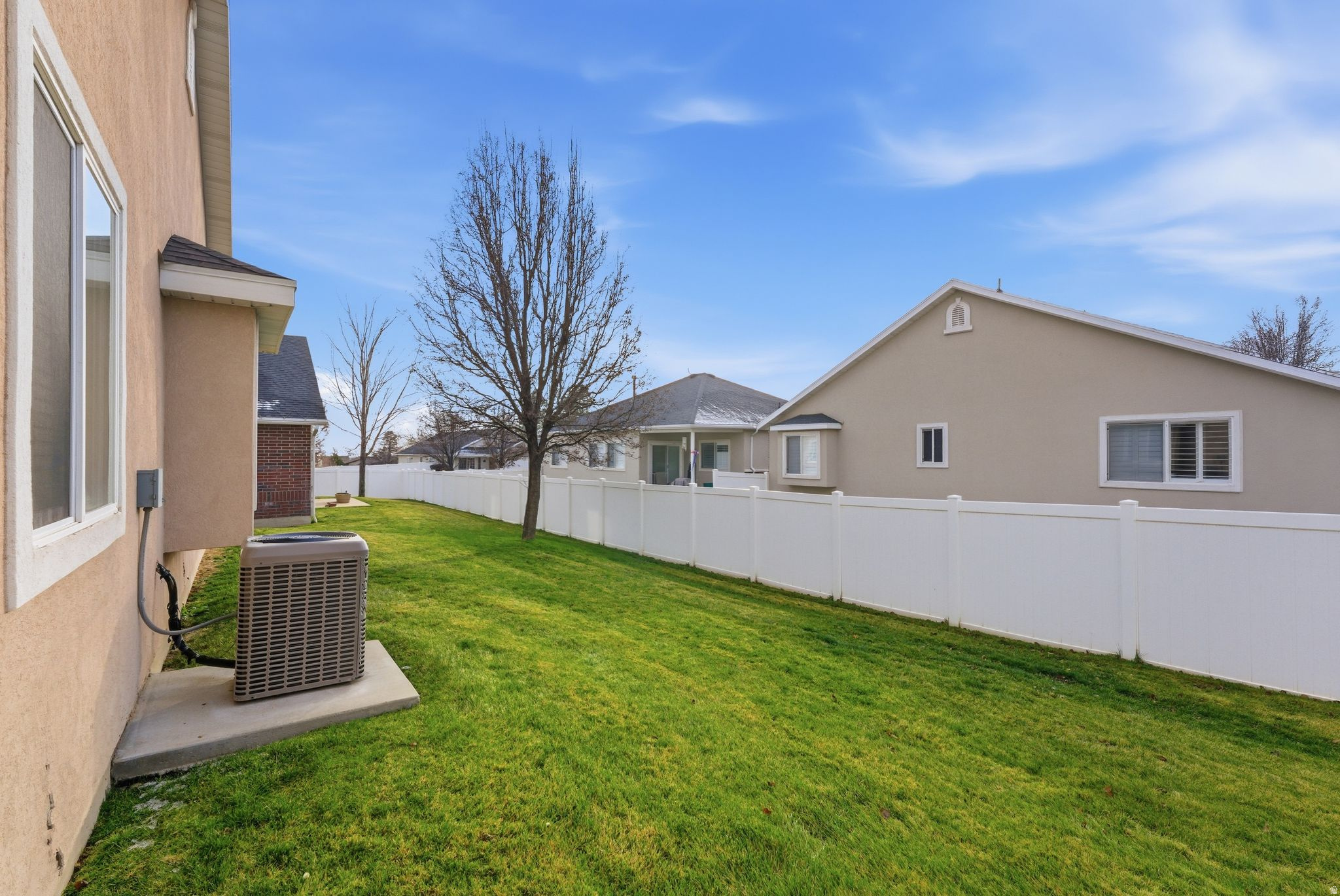 HIDDEN GARDENS - Residential