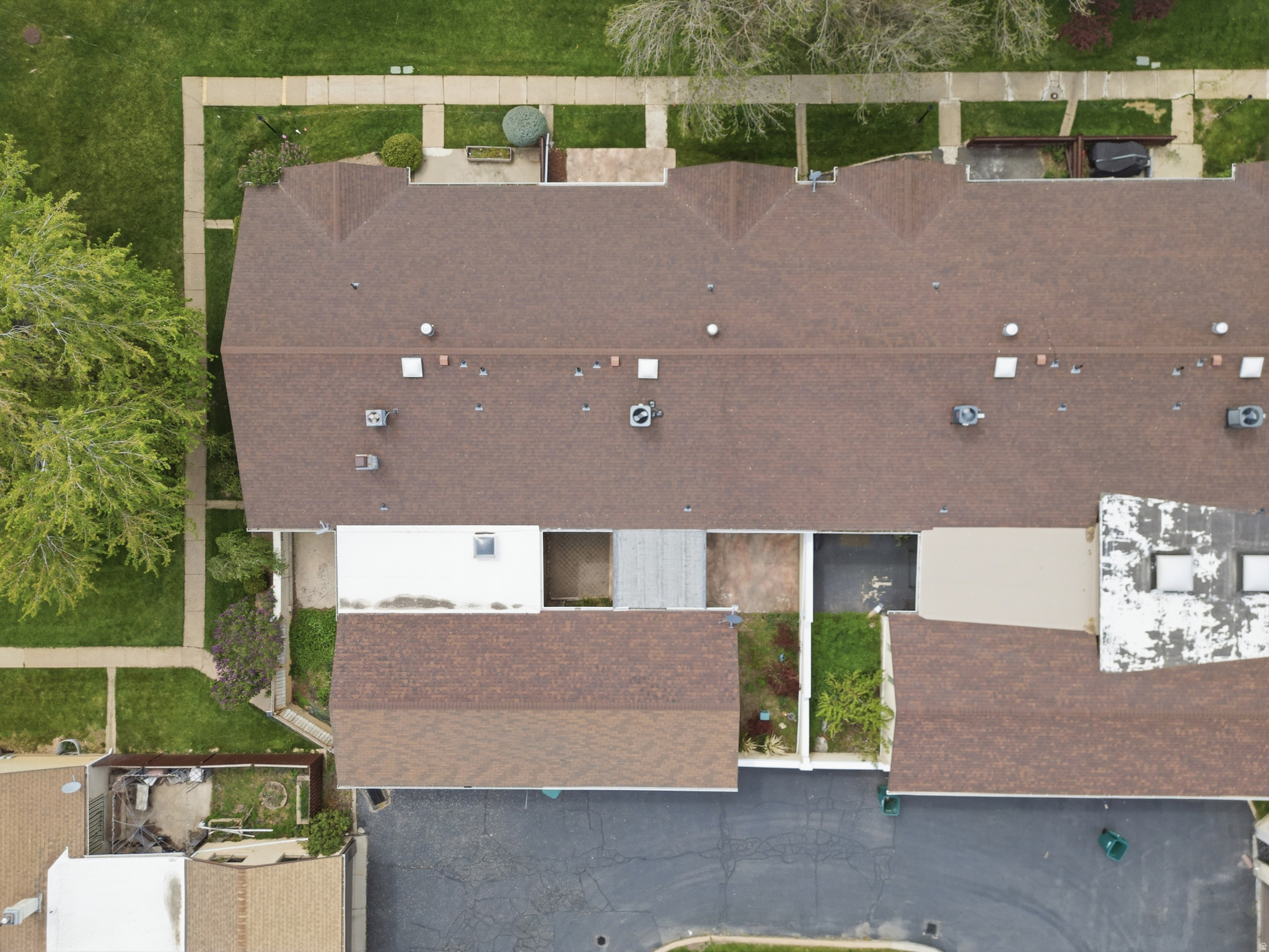 EMERALD HILLS - Residential