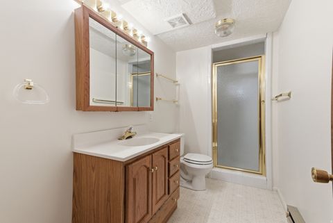 Tiny photo for 5483 S 925 E, South Ogden, UT 84405 (MLS # 2152718)