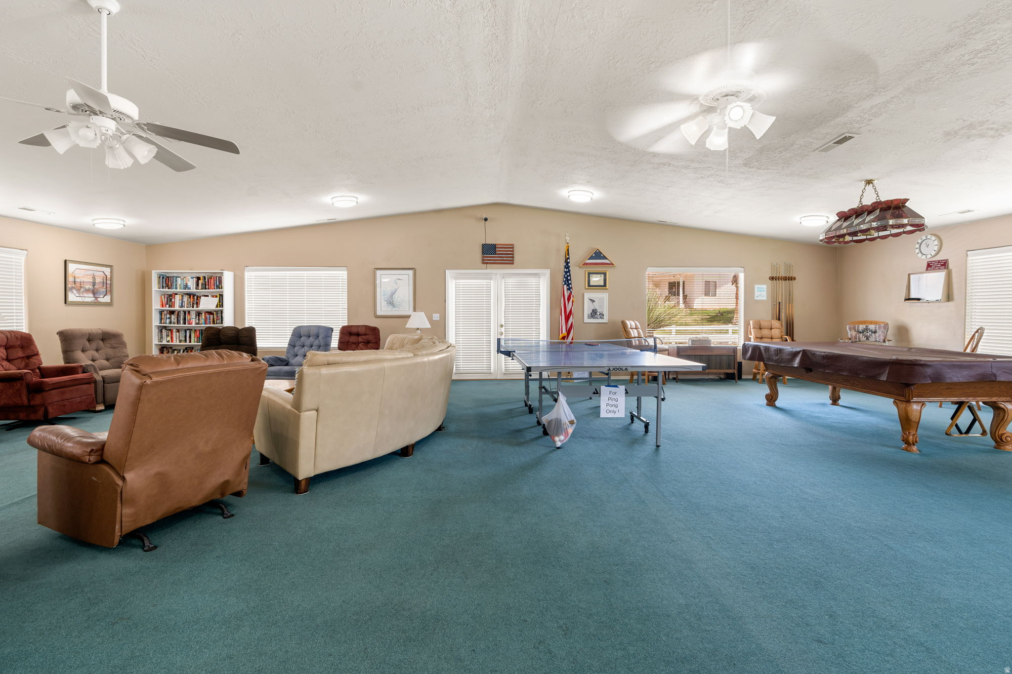 PADRE LAKES TH 2 - Residential