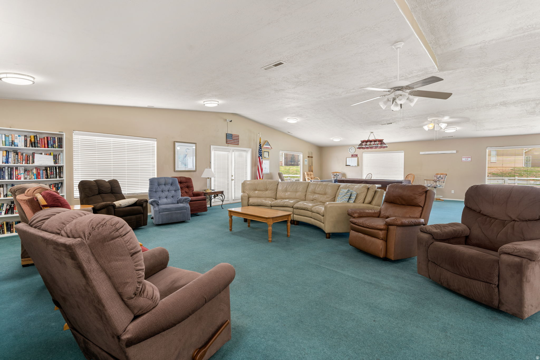 PADRE LAKES TH 2 - Residential