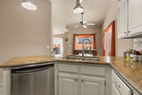 Tiny photo for 496 E OASIS DR S, Ivins, UT 84738 (MLS # 2158854)