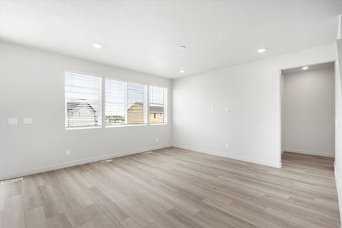 Tiny photo for 3469 N BROWNING ST #1527, Eagle Mountain, UT 84005 (MLS # 2125772)