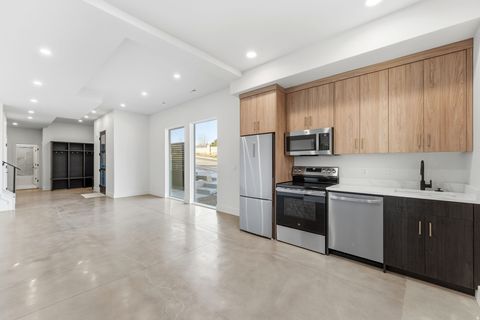 Tiny photo for 7571 S PROSPECTOR DR E, Cottonwood Heights, UT 84121 (MLS # 2132274)