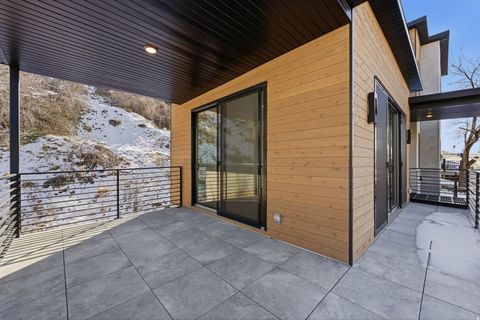 Tiny photo for 7571 S PROSPECTOR DR E, Cottonwood Heights, UT 84121 (MLS # 2132274)