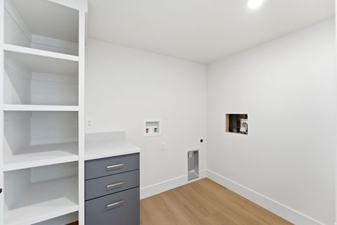 Tiny photo for 7571 S PROSPECTOR DR E, Cottonwood Heights, UT 84121 (MLS # 2132274)