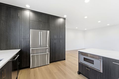 Tiny photo for 7571 S PROSPECTOR DR E, Cottonwood Heights, UT 84121 (MLS # 2132274)