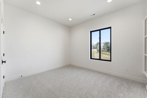 Tiny photo for 7571 S PROSPECTOR DR E, Cottonwood Heights, UT 84121 (MLS # 2132274)