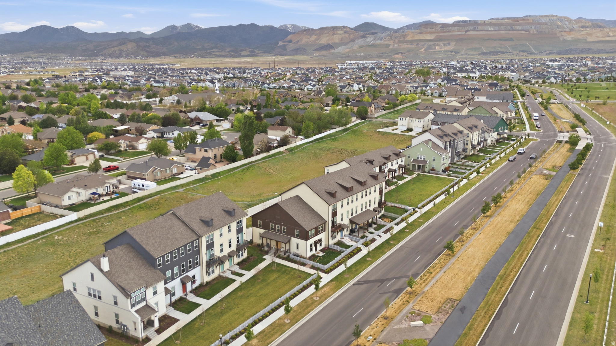 DAYBREAK SOUTH MIXED USE - Residential