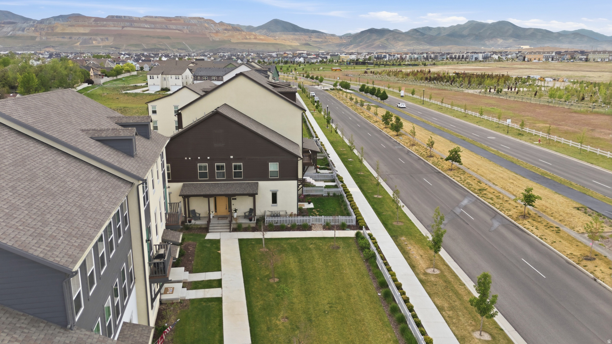 DAYBREAK SOUTH MIXED USE - Residential