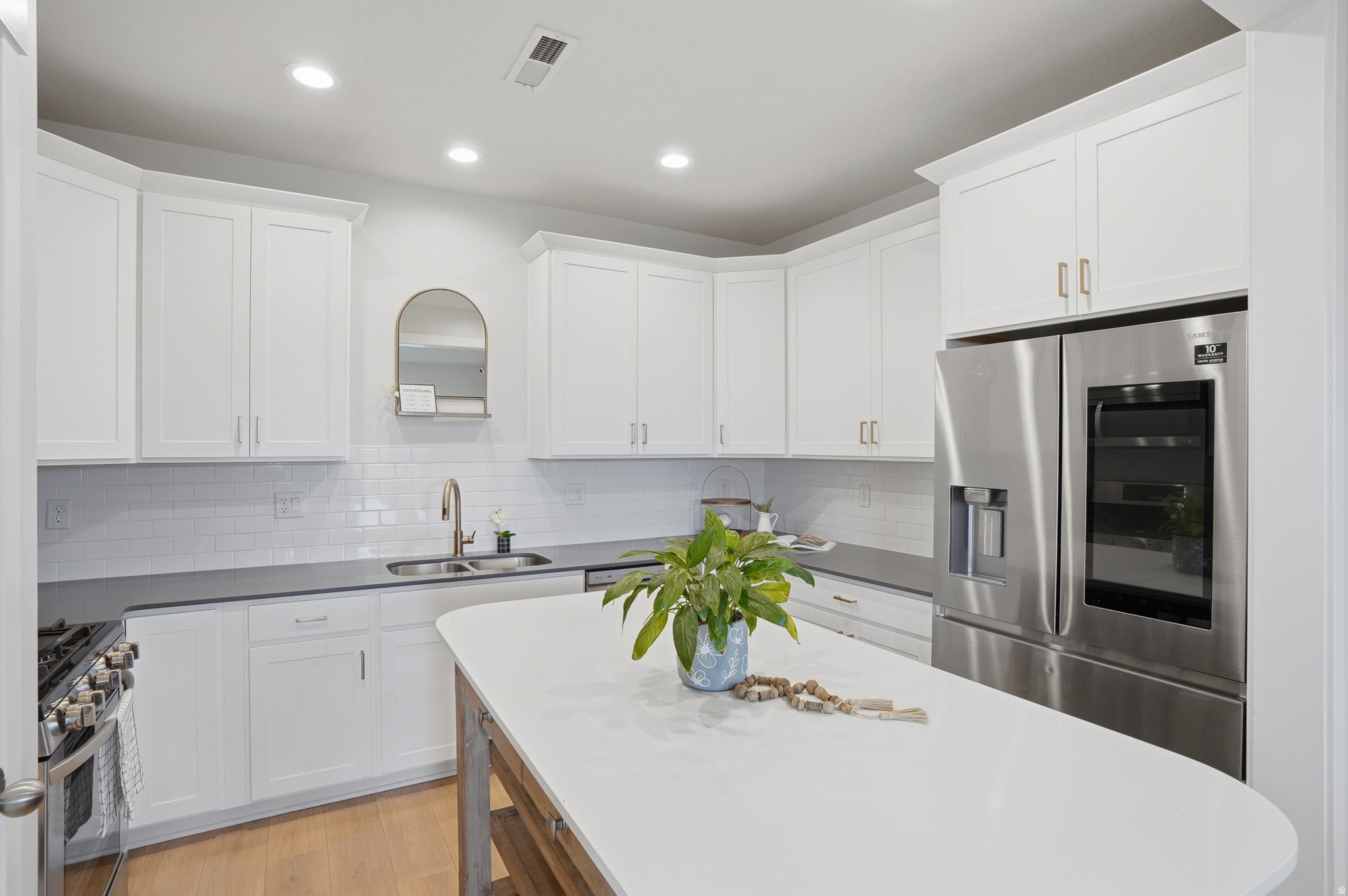 DAYBREAK SOUTH MIXED USE - Residential