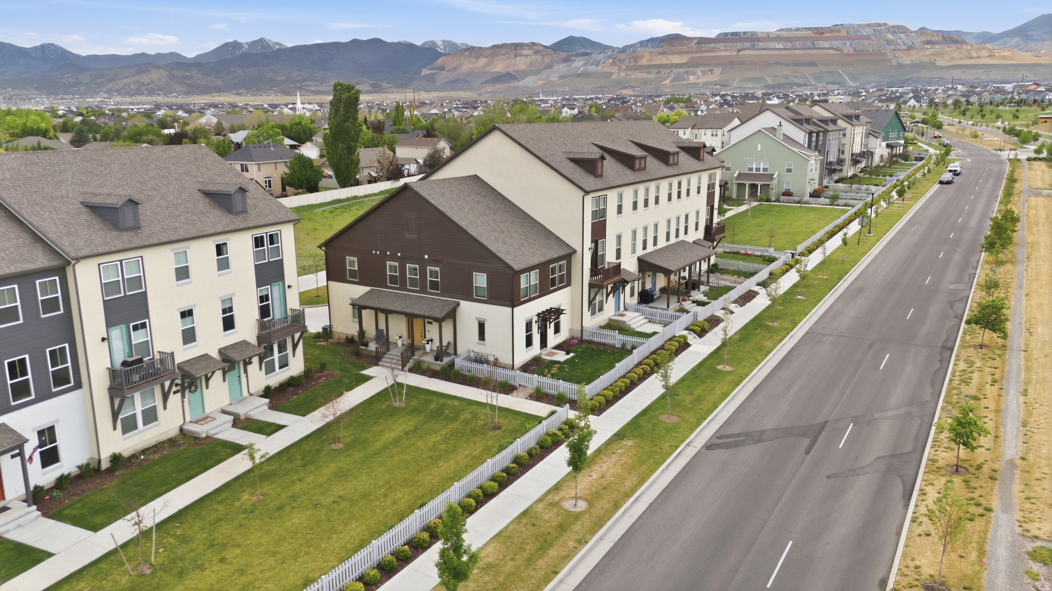 DAYBREAK SOUTH MIXED USE - Residential