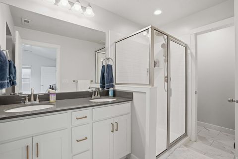 Tiny photo for 5793 W LAKE AVE, South Jordan, UT 84009 (MLS # 2158110)