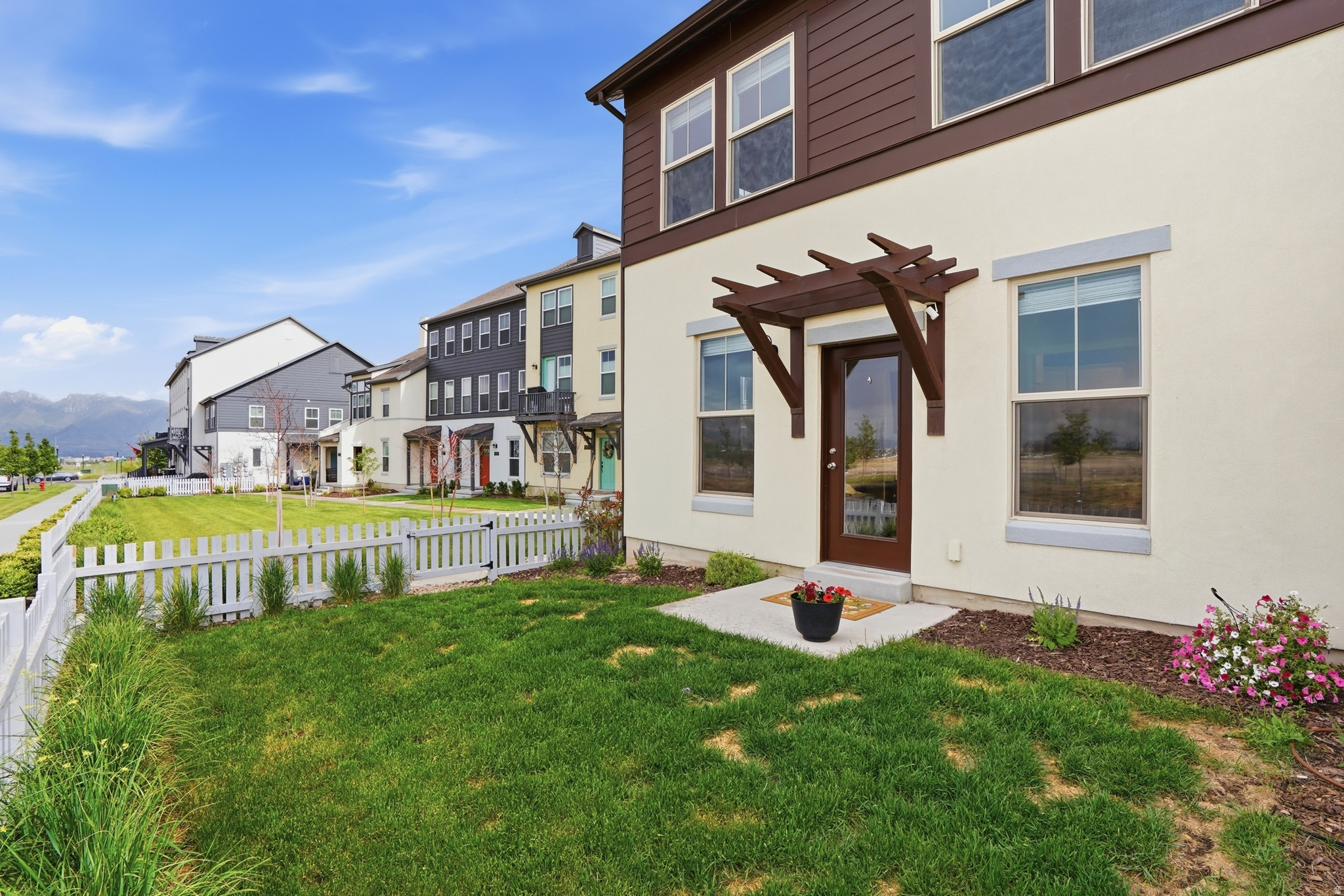 DAYBREAK SOUTH MIXED USE - Residential