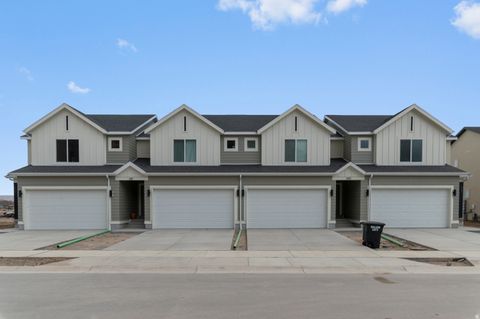 Photo of 663 N 1850 E #1204, Salem, UT 84653 (MLS # 2144241)