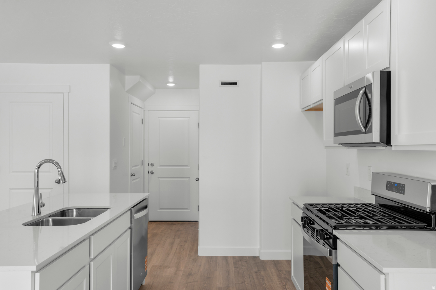 VIRIDIAN - Residential