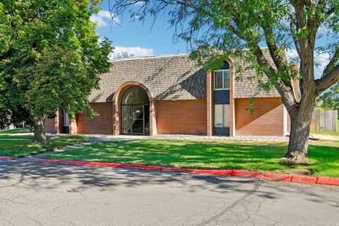 Photo of 34 W LESTER AVE #E-23, Salt Lake City, UT 84107 (MLS # 2179477)