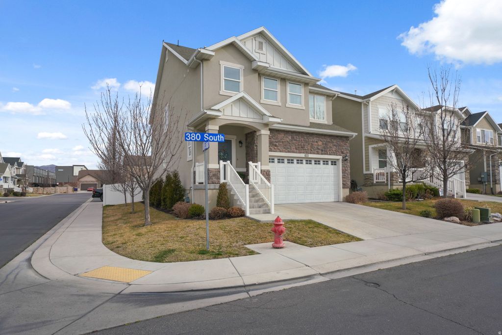 Photo of 633 E 380 S, Lehi, UT 84043 (MLS # 2142178)