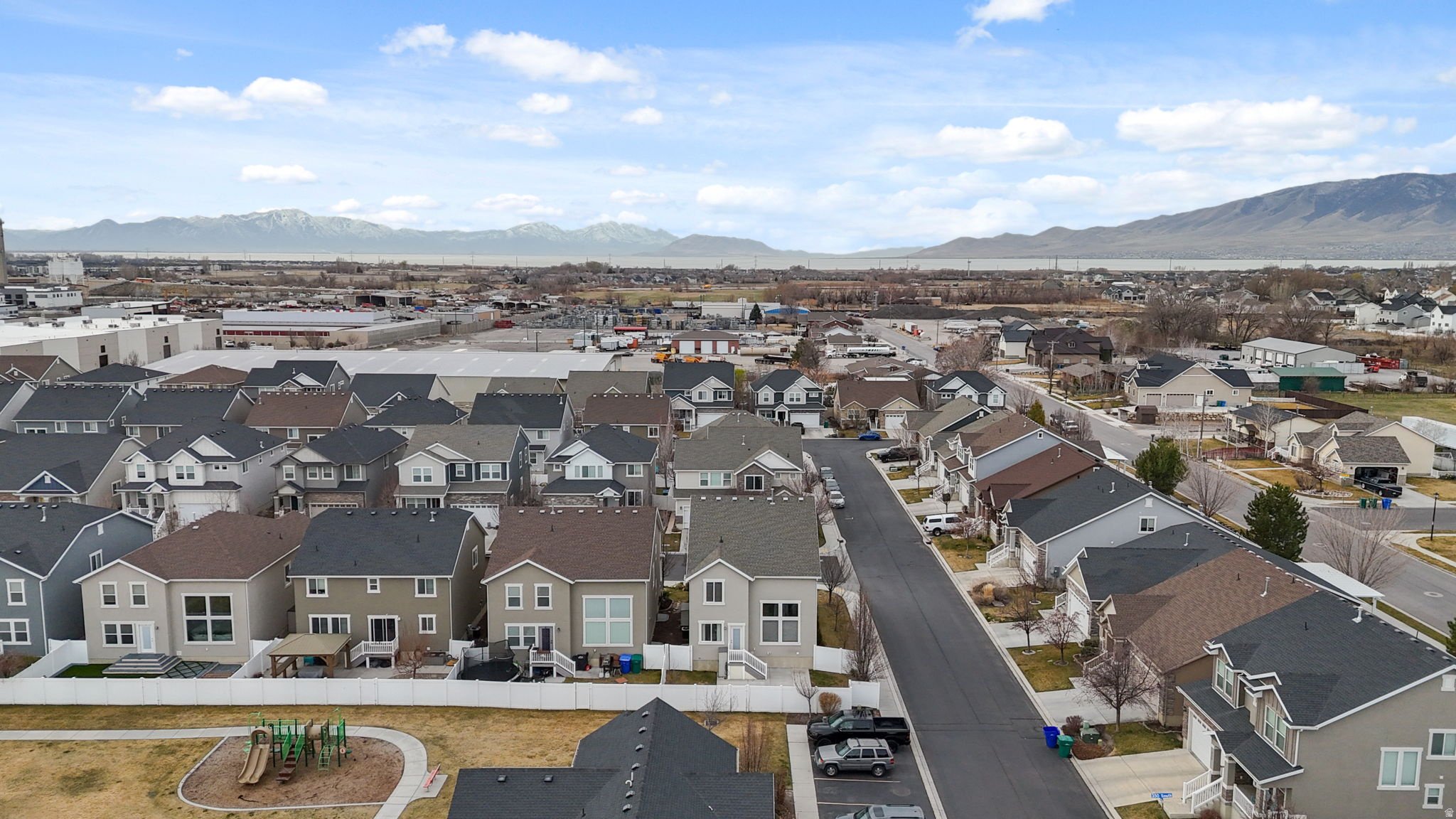 BROADMOOR PARK PUD A - Residential