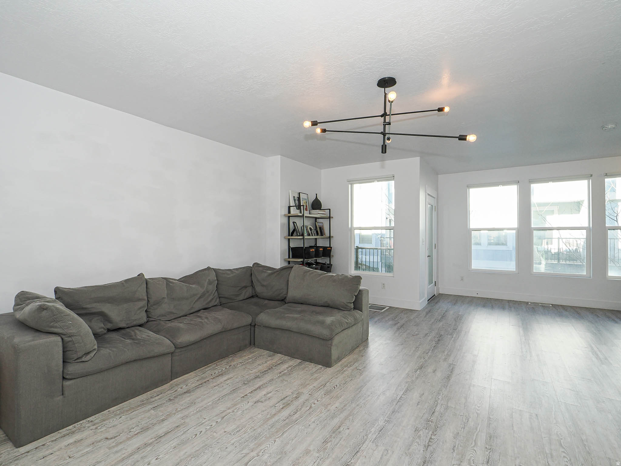 CARDON SQUARE - Residential