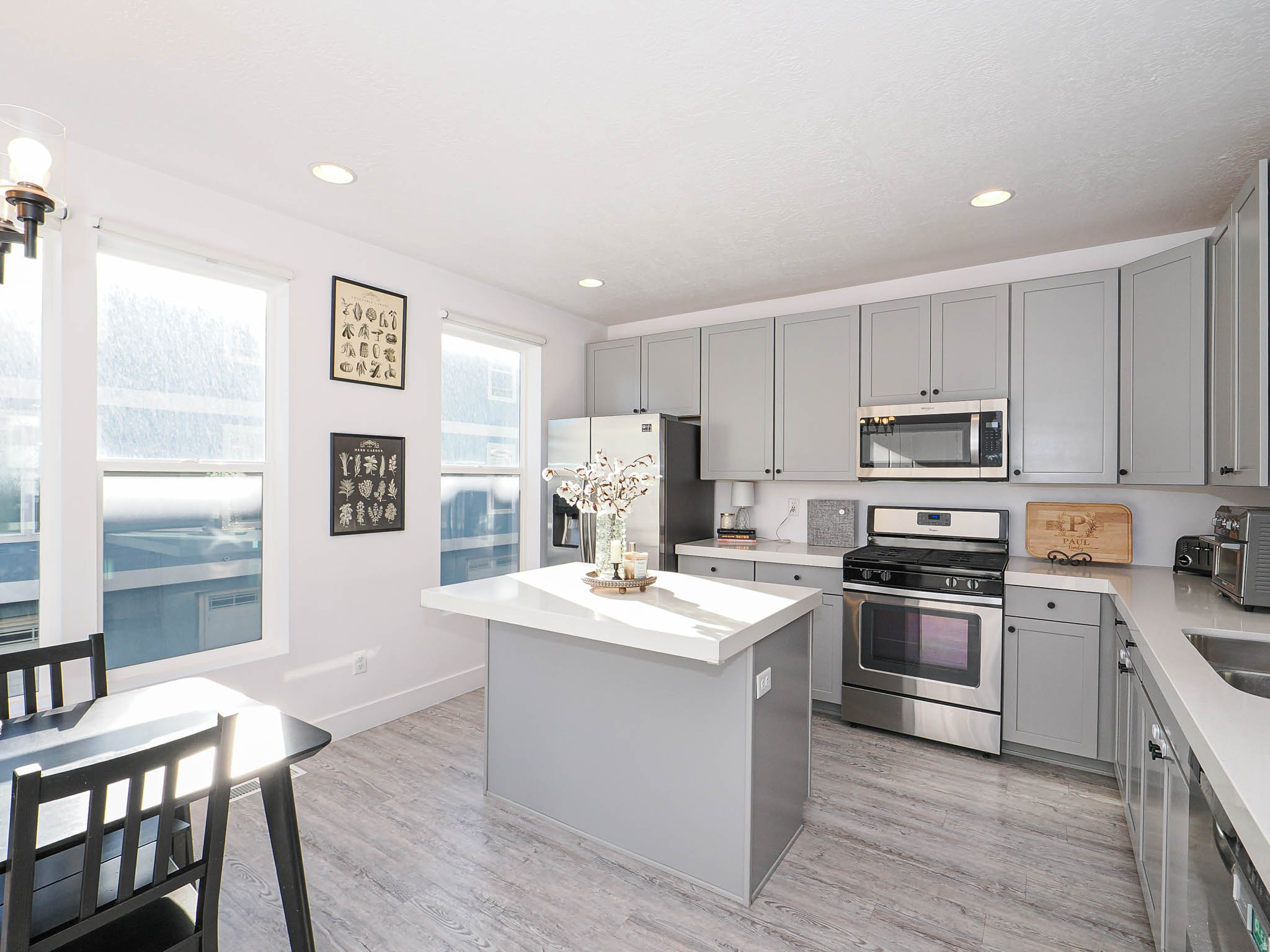 CARDON SQUARE - Residential