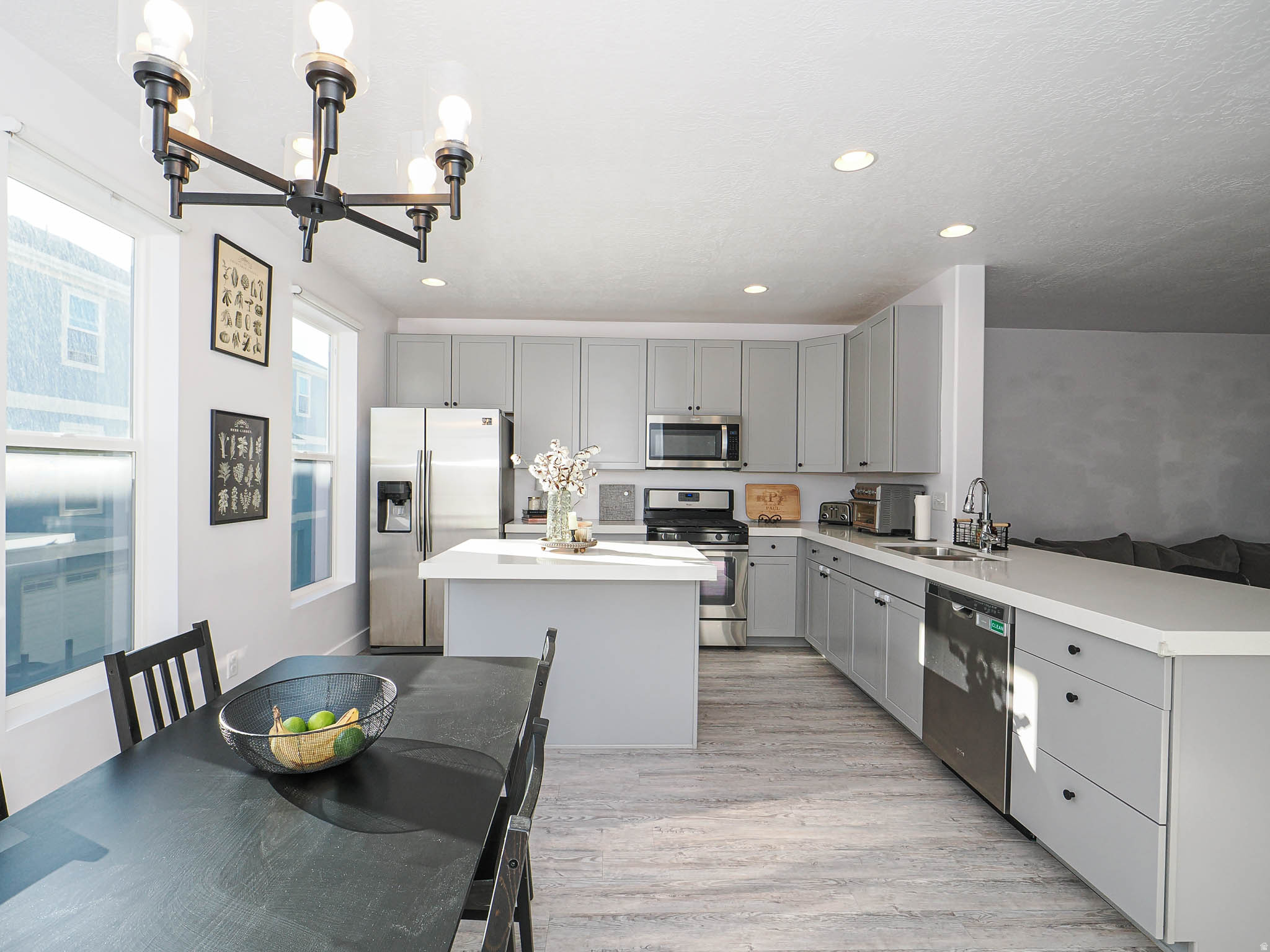 CARDON SQUARE - Residential