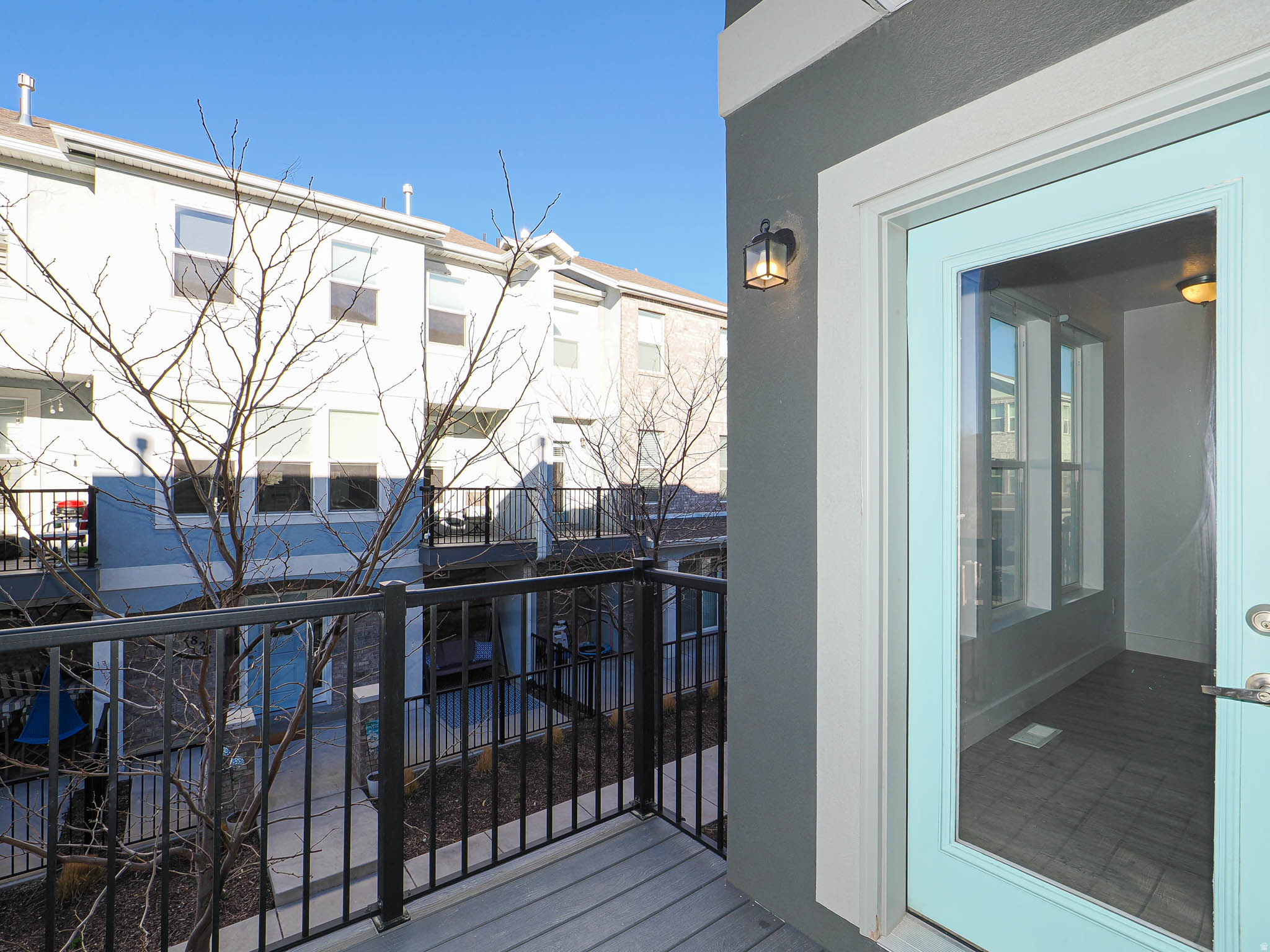 CARDON SQUARE - Residential