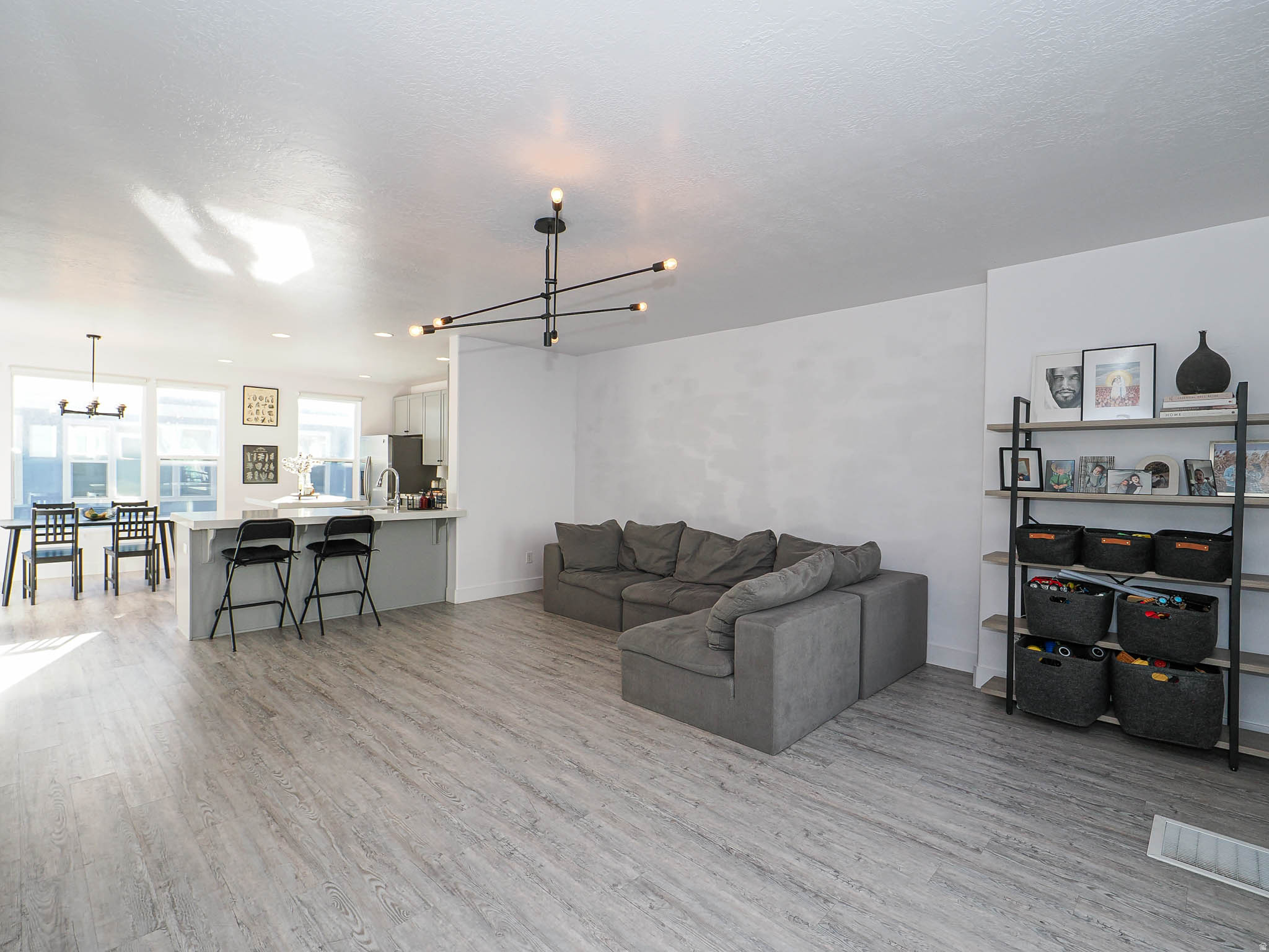 CARDON SQUARE - Residential