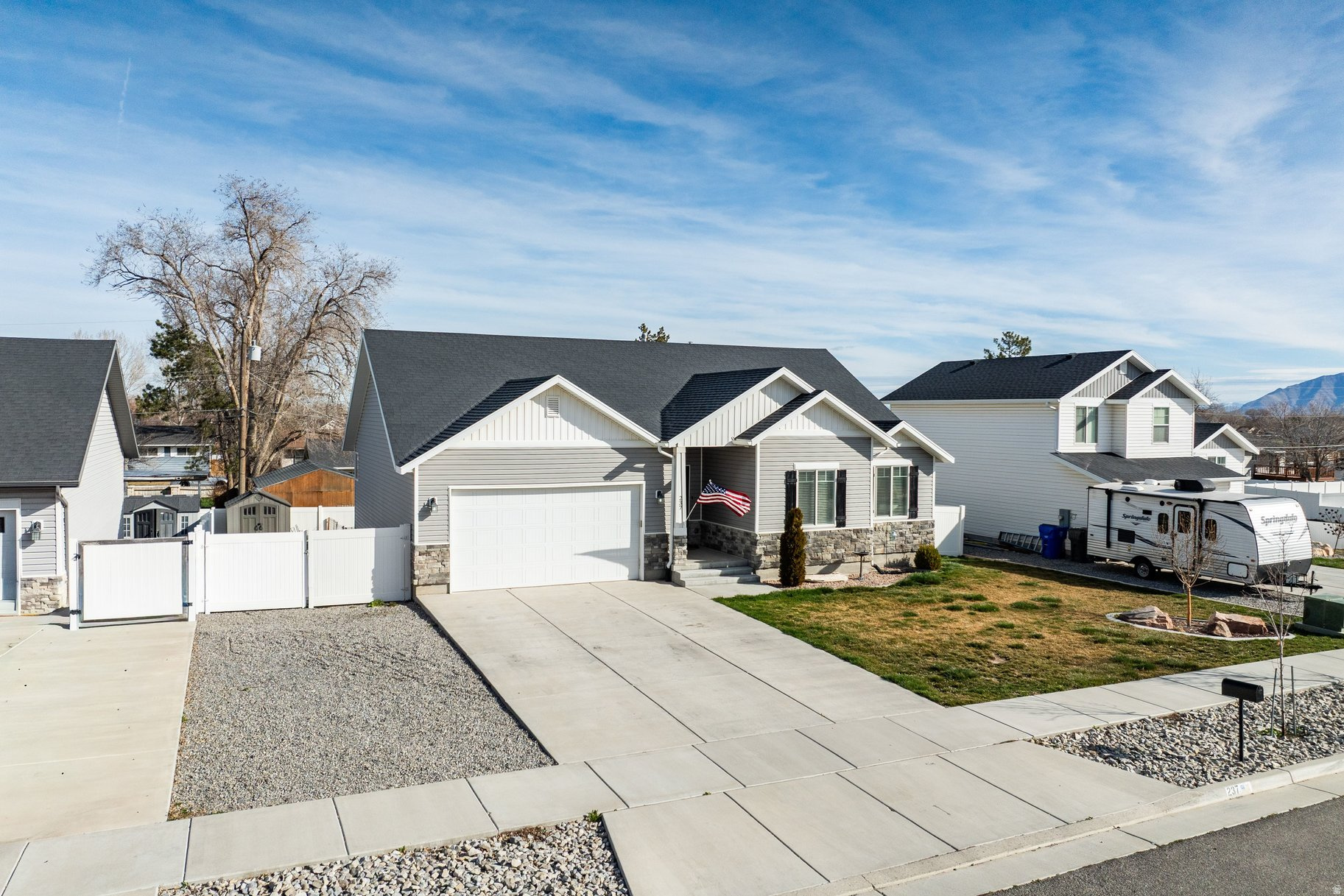 GRANTSVILLE CITY - Residential