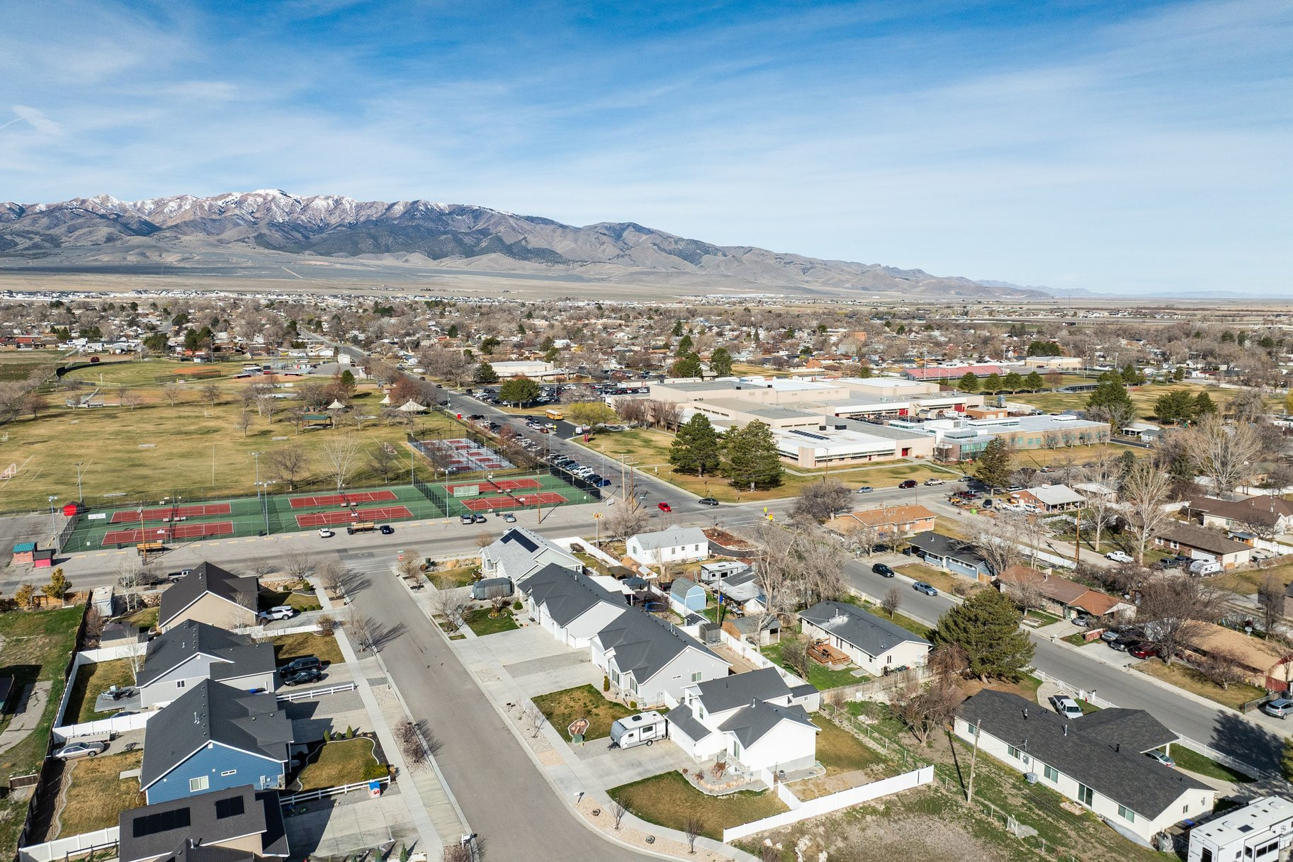 GRANTSVILLE CITY - Residential