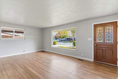 Tiny photo for 4245 S 675 E, South Ogden, UT 84403 (MLS # 2120949)