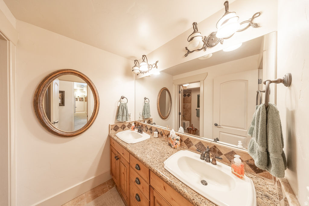 MERIDIAN POINT - Residential