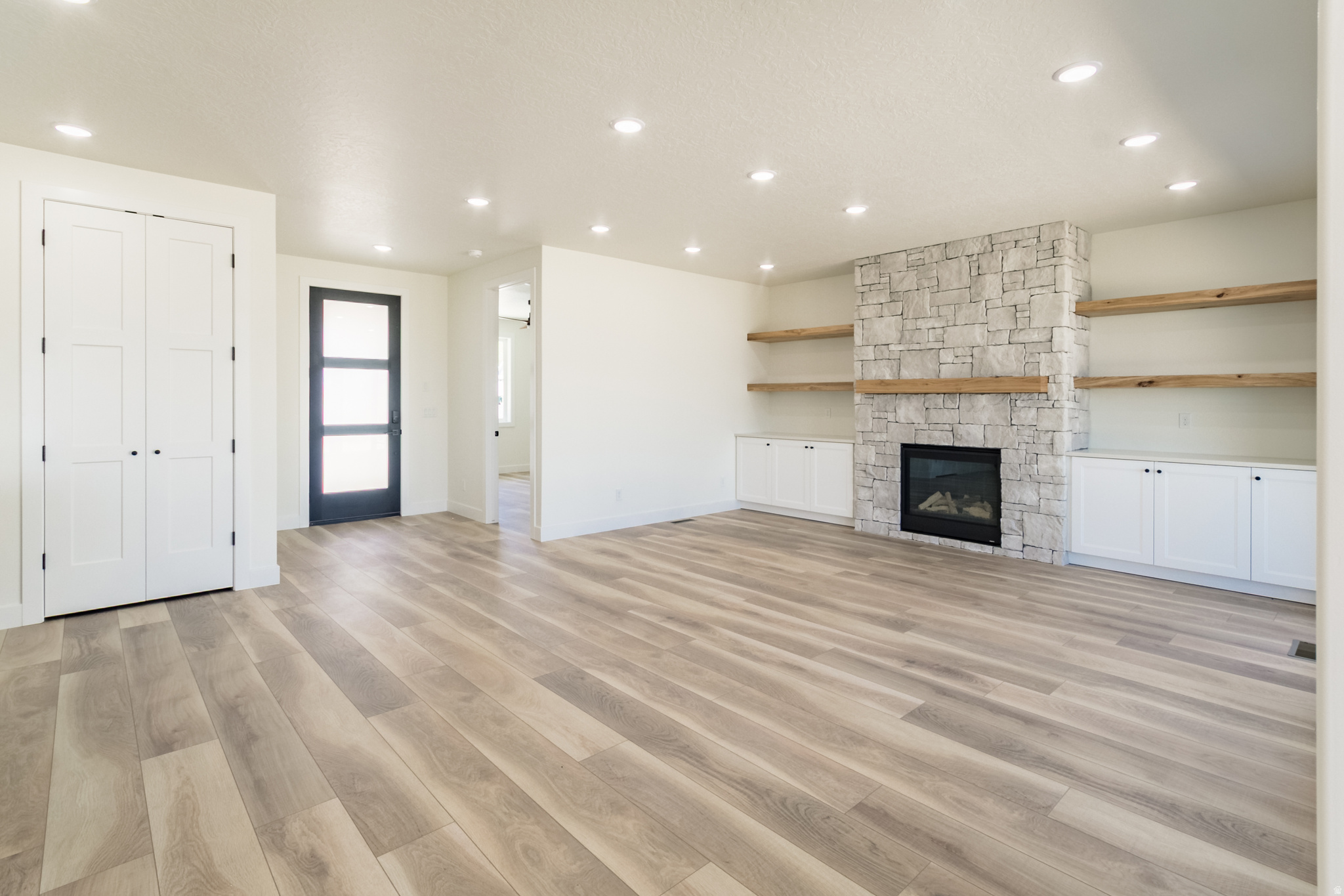COTTONWOOD HEIGHTS PHASE IV - Residential