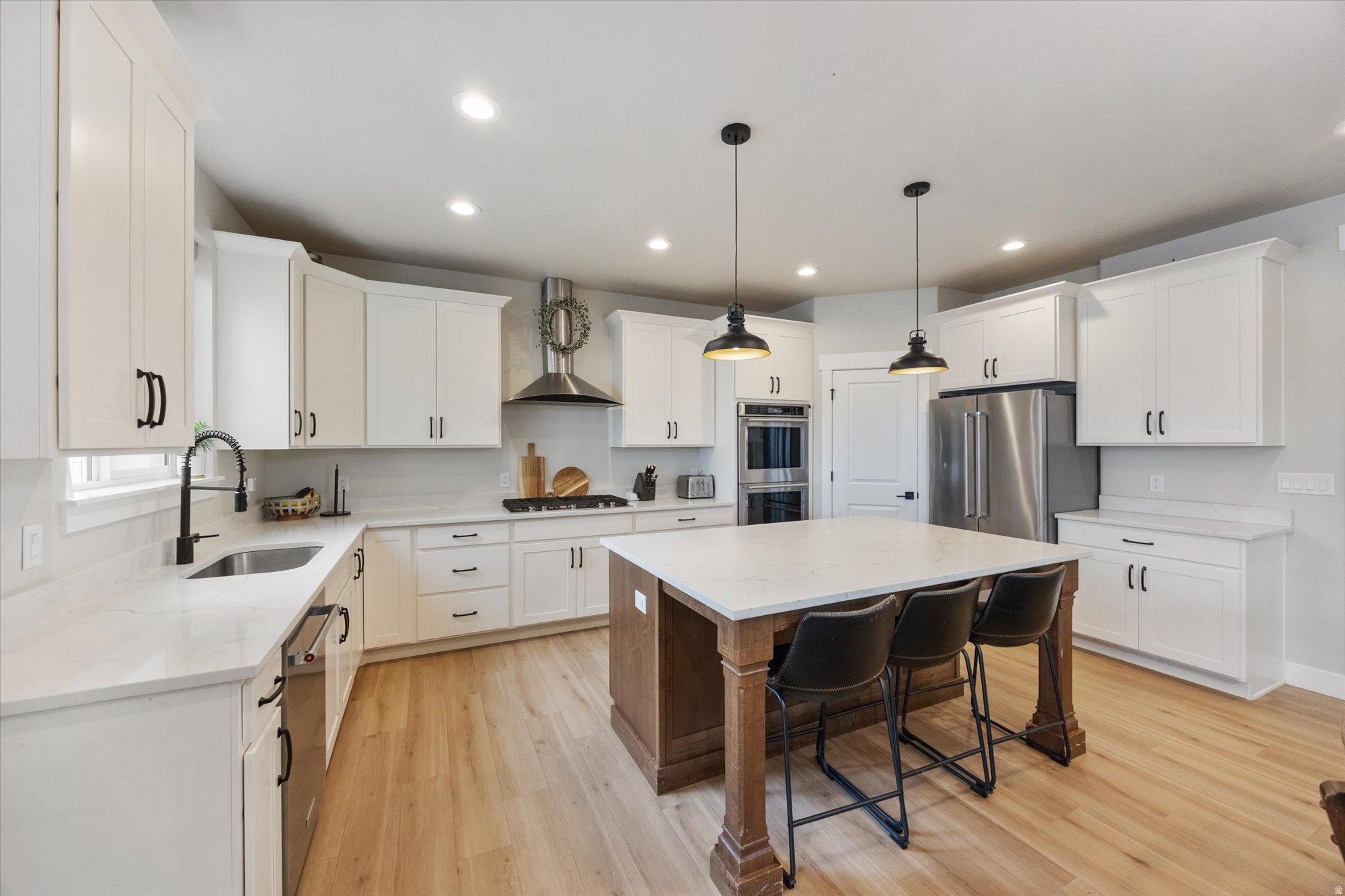 WHITING FARMS - Residential