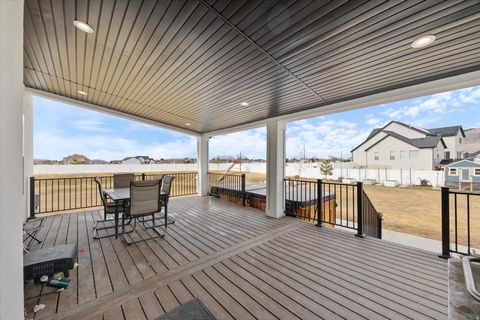 Tiny photo for 754 W 400 N #29, Mapleton, UT 84664 (MLS # 2140235)