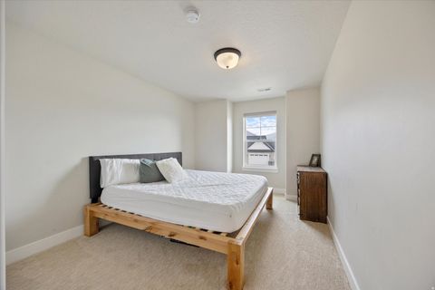 Tiny photo for 754 W 400 N #29, Mapleton, UT 84664 (MLS # 2140235)