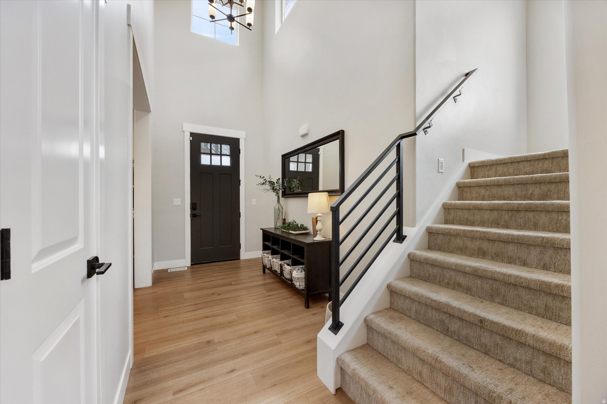 WHITING FARMS - Residential