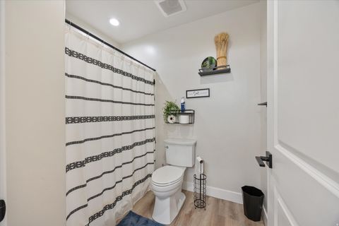 Tiny photo for 754 W 400 N #29, Mapleton, UT 84664 (MLS # 2140235)