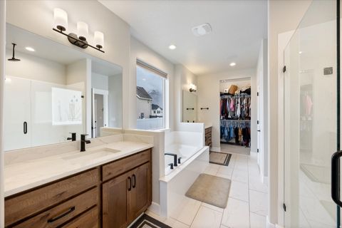 Tiny photo for 754 W 400 N #29, Mapleton, UT 84664 (MLS # 2140235)