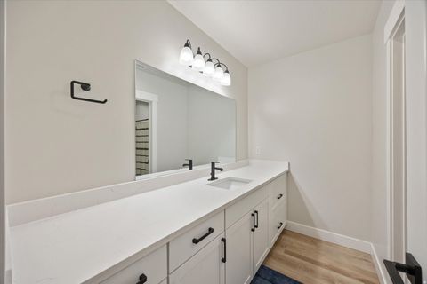 Tiny photo for 754 W 400 N #29, Mapleton, UT 84664 (MLS # 2140235)