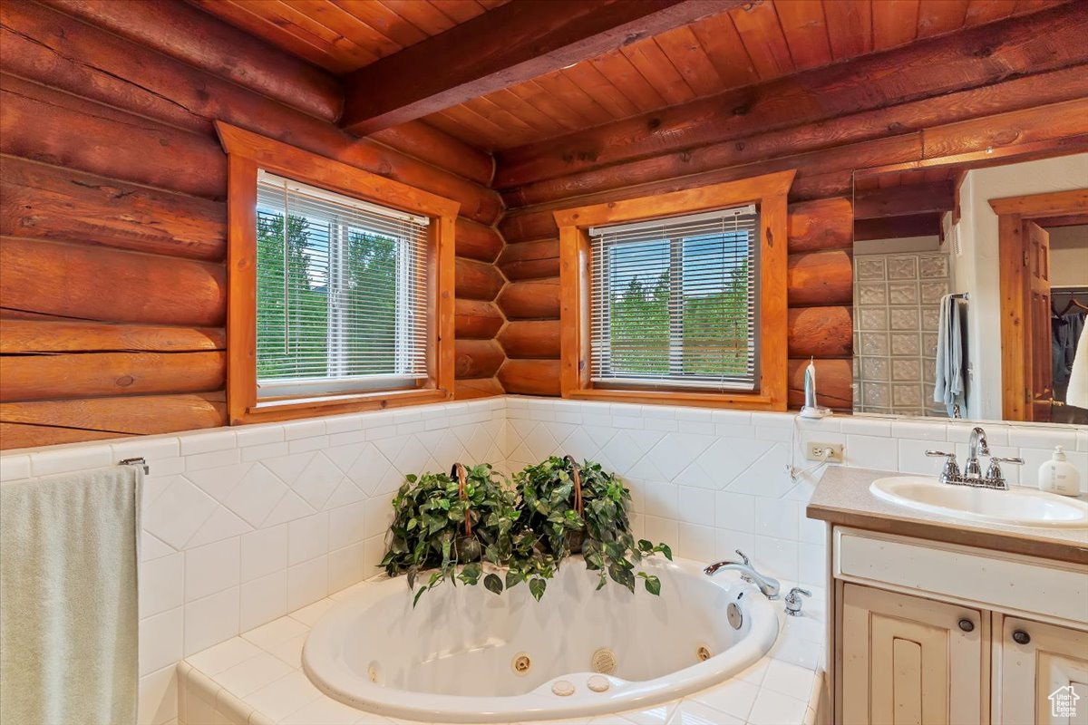 PATIO SPRINGS - Residential