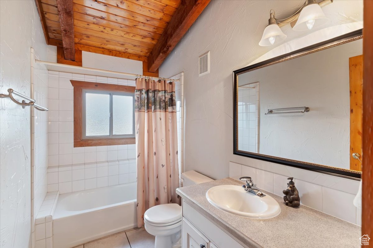 PATIO SPRINGS - Residential