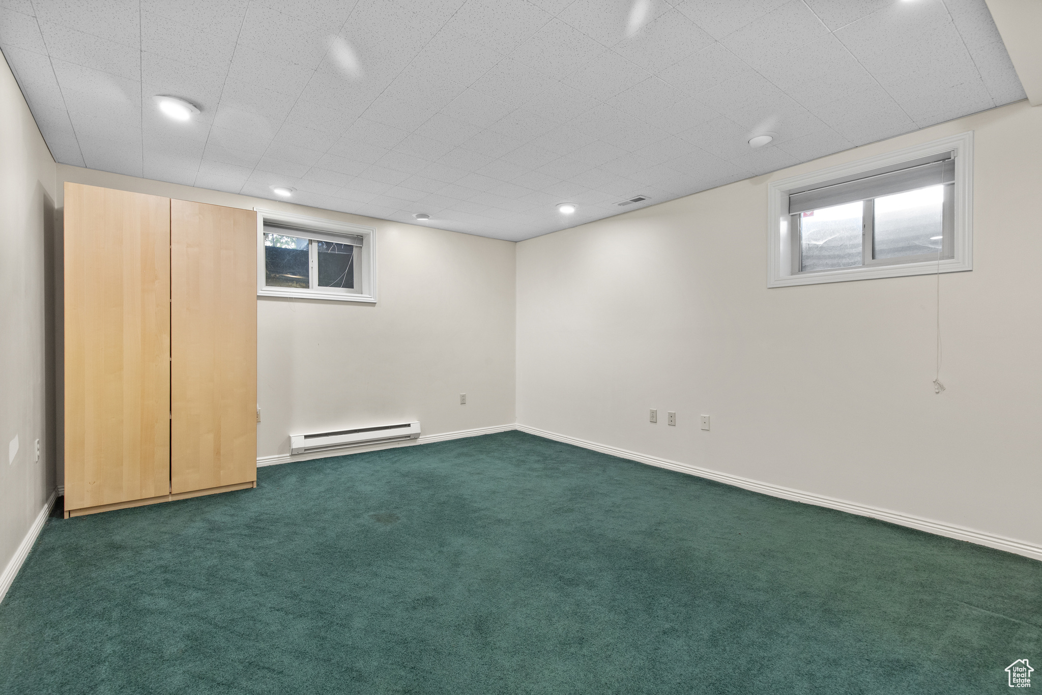 KINGS ROW SU - Residential