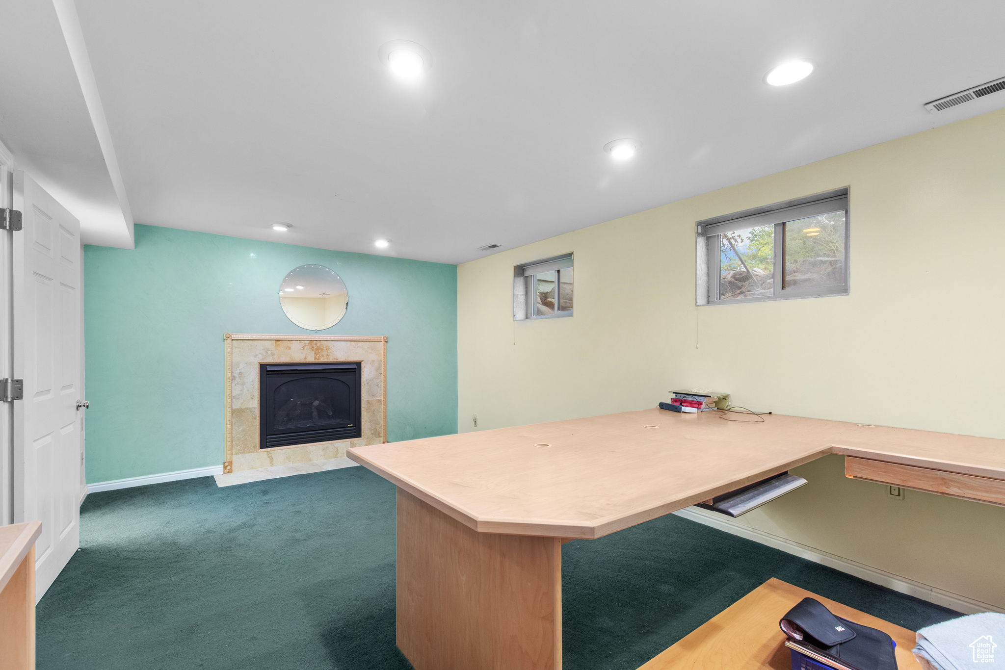 KINGS ROW SU - Residential