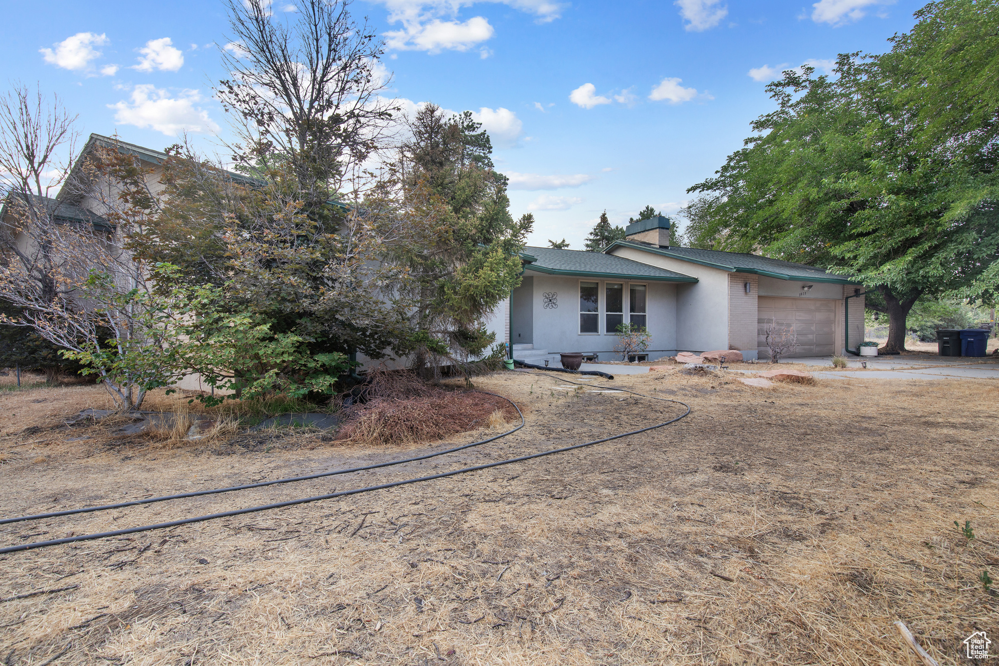 KINGS ROW SU - Residential