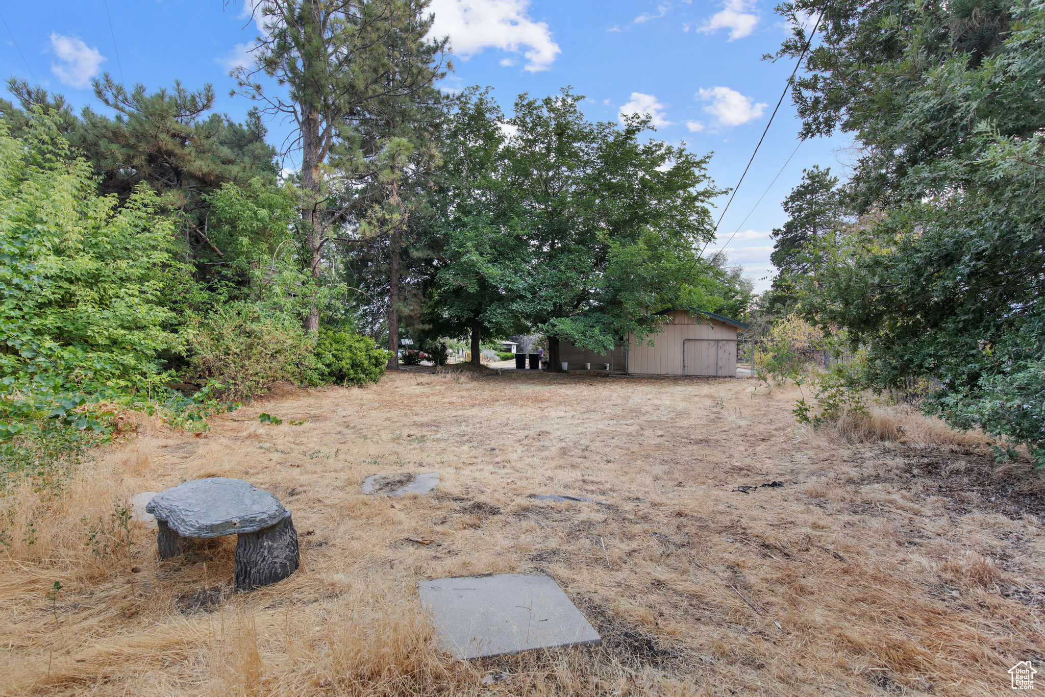 KINGS ROW SU - Residential