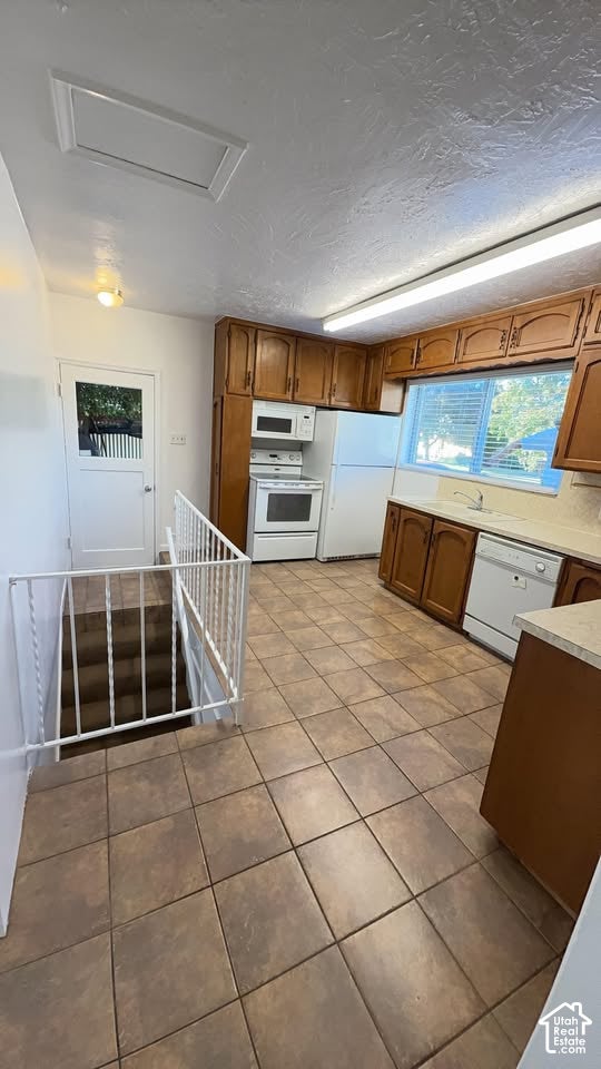 Photo of 1374 MAPLE DR, Logan, UT 84321 (MLS # 2193927)