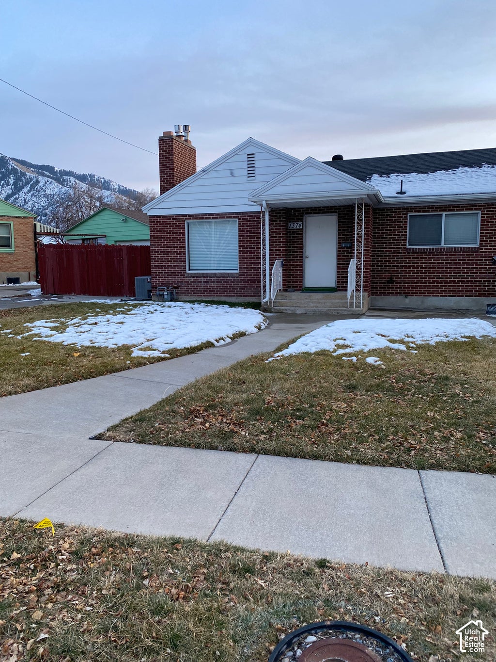 Photo of 1374 MAPLE DR, Logan, UT 84321 (MLS # 2193927)