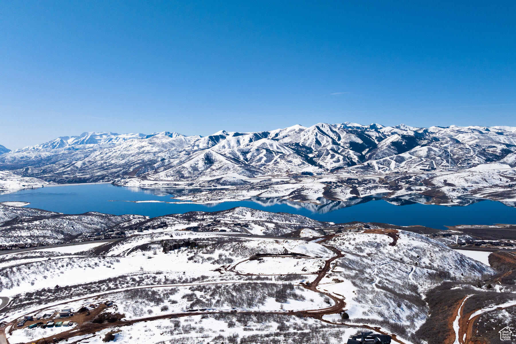 GOLDEN EAGLE - Land