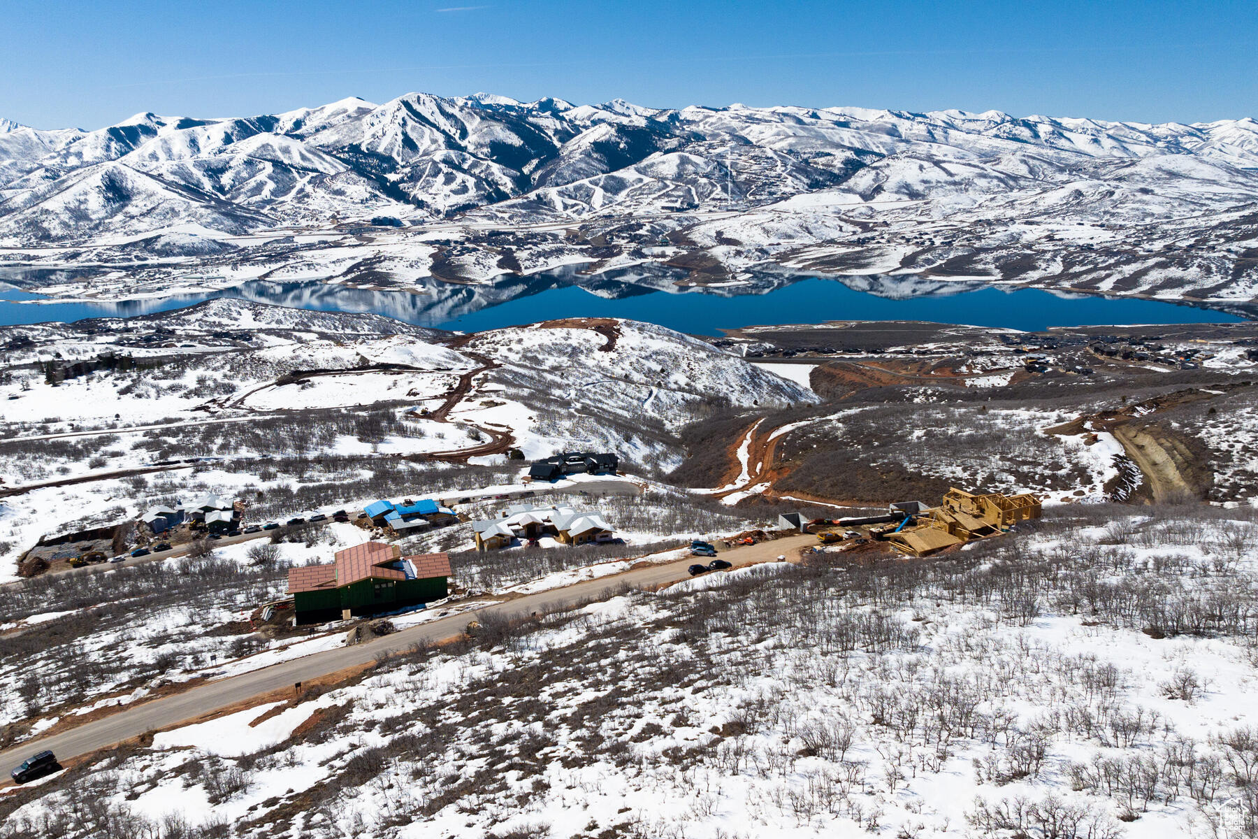 GOLDEN EAGLE - Land